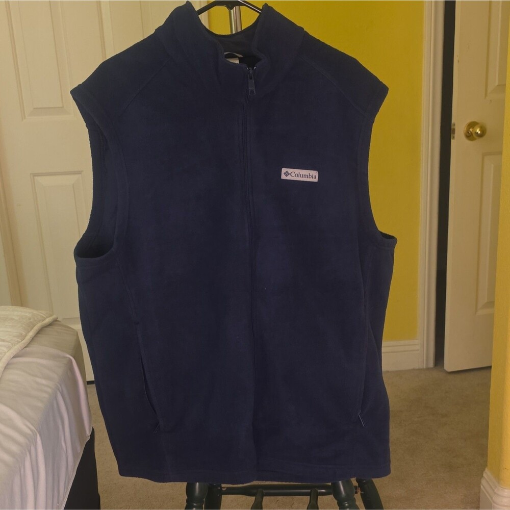 Columbia Men's XL Navy Blue Full Zip Vest w/ Pockets Stand-Up Collar